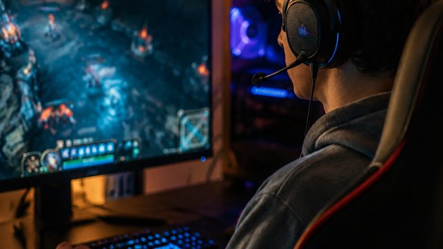 Exploring the Rise of Online G